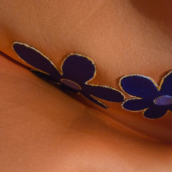 Yayas Designs Daphne Embroidered Skirt Orange Neoprene Cartoon Scooby Doo Medium - Picture 9 of 16